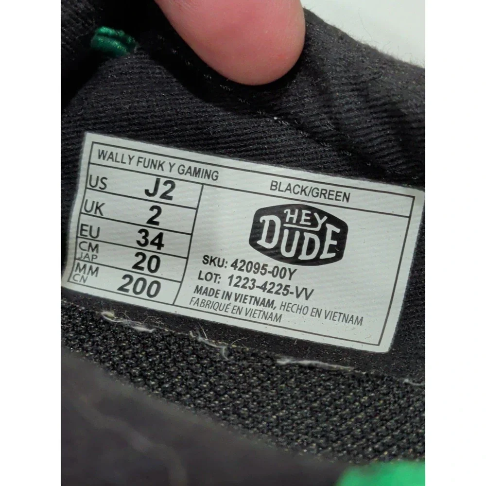 Hey Dude Shoes Boys  Black Wally Funk Gaming Slip on J2  Sz 2